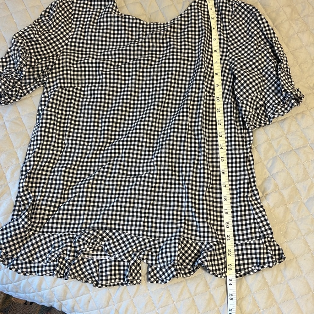 Plaid top - Picture 5 of 5